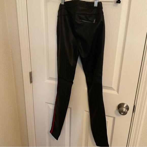 NWT Blank NYC Black Light My Fire Vegan Leather Pull On Pants Womans Size 24 - Picture 9 of 10